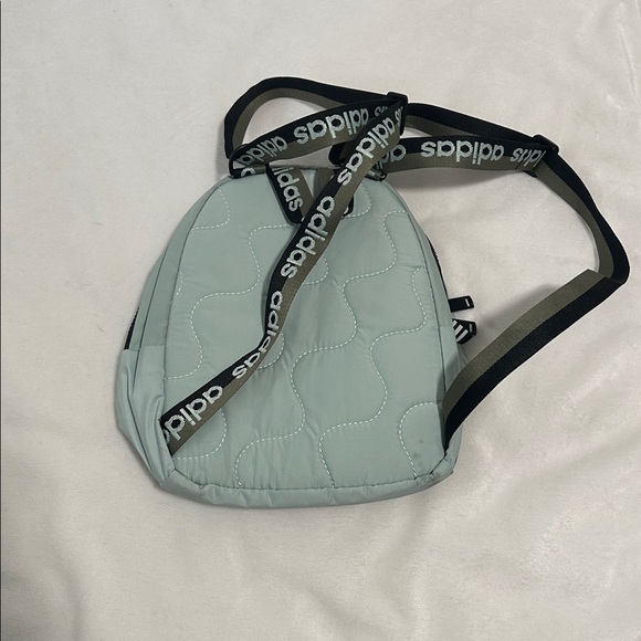 🪷 Adidas Mini Backpack - Picture 2 of 3